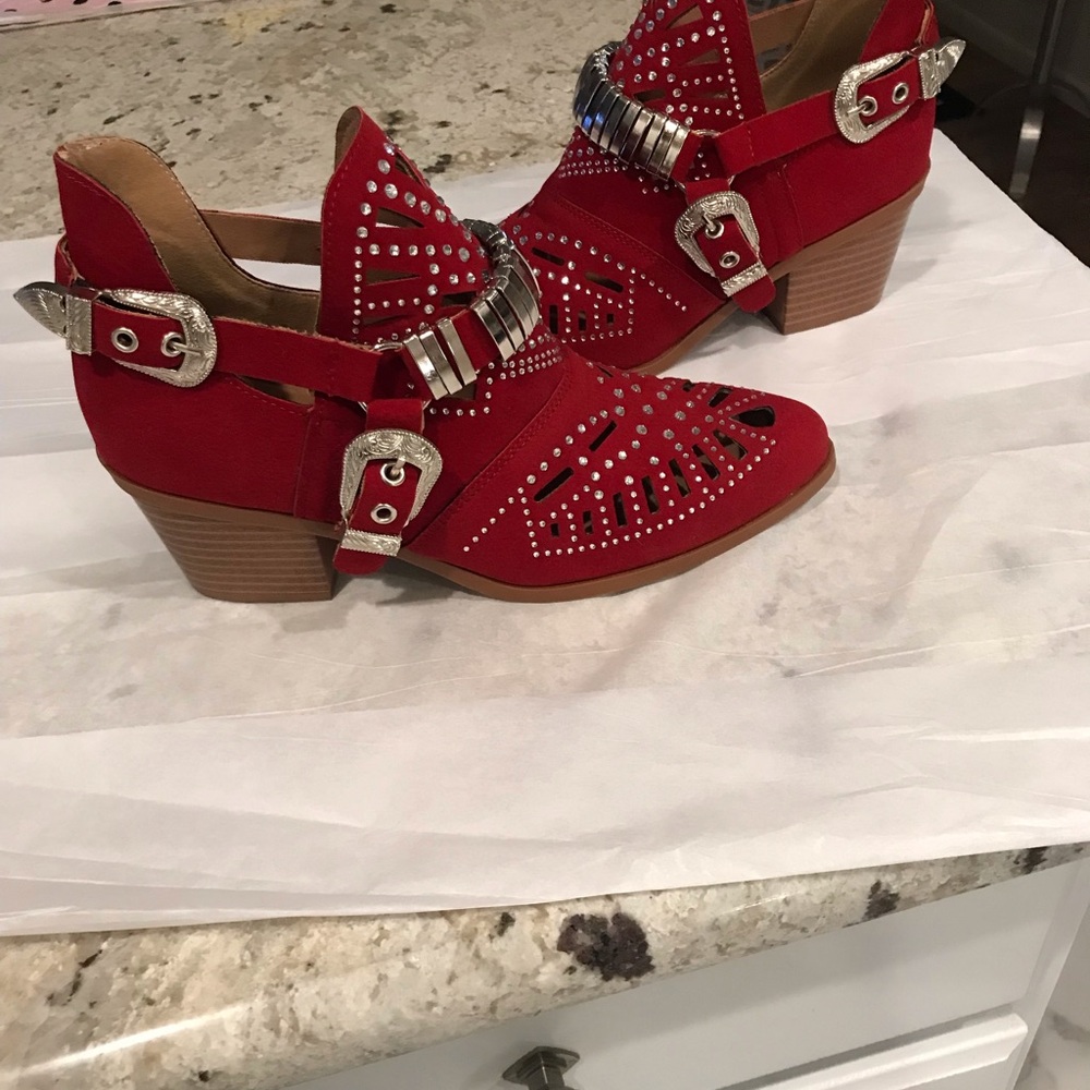 Red Studded Western Ankle Boots with Silver Buckles - Picture 8 of 11